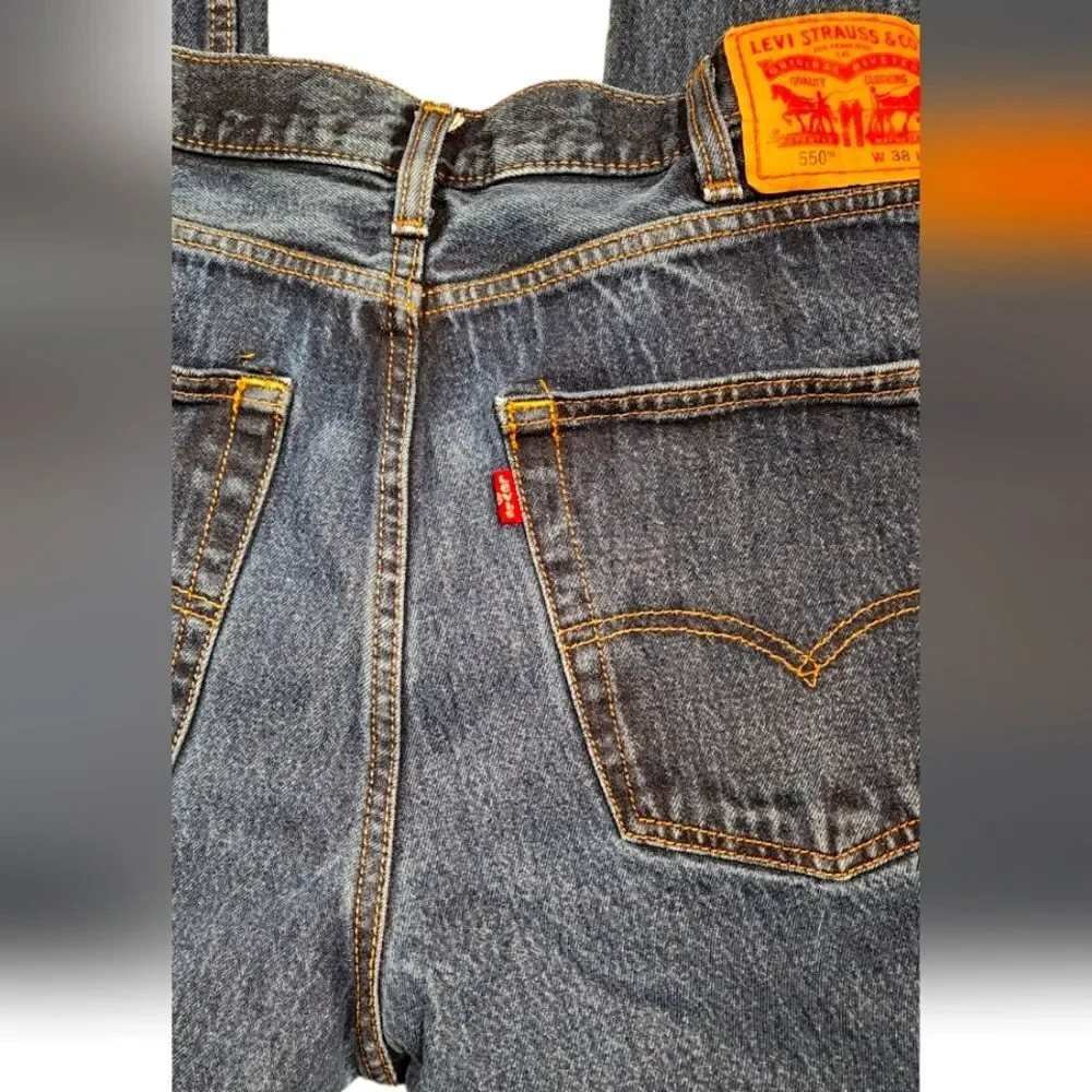 Levi's‎ Jeans Men's 550 Relaxed Fit Straight Leg Blue Rinse Denim Mid Rise 38 32